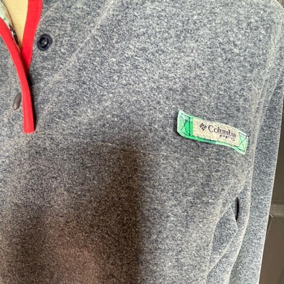 Columbia 1/4 Zip Pullover with Plaid - Picture 5 of 12